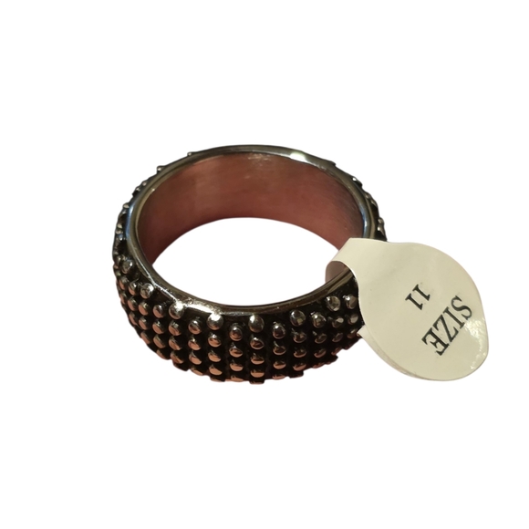 Stainless Steel Textured Ring Size 11 - Picture 2 of 3